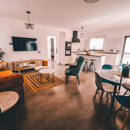 بيت للعطل Casa Tenique *