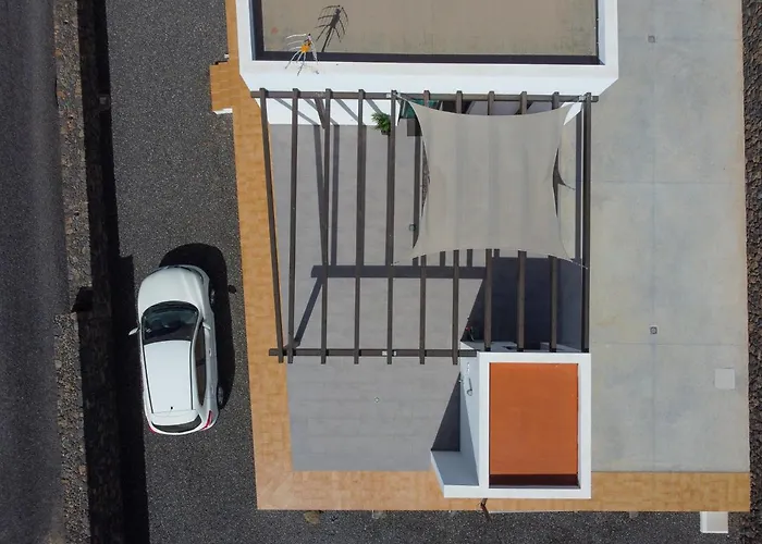 Casa Tenique 拉哈雷斯