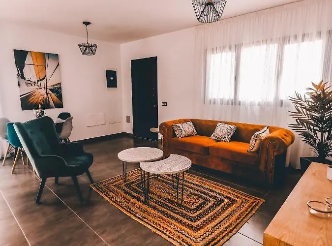 Semesterbostad Casa Tenique Lajares